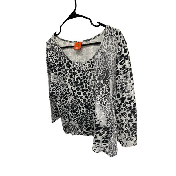 Hearts of Palm Leopard Print Long Sleeve Scoop Neck Top Size Large - Picture 3 of 8
